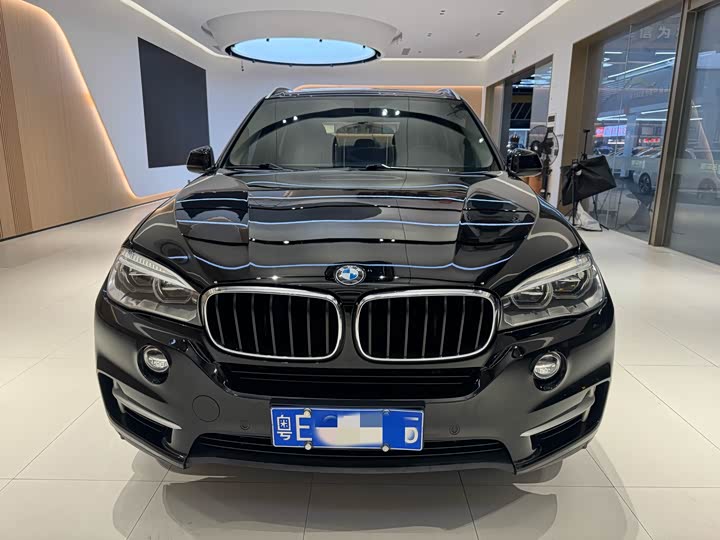BMW X5 2018 x Drive 35i — фото 2