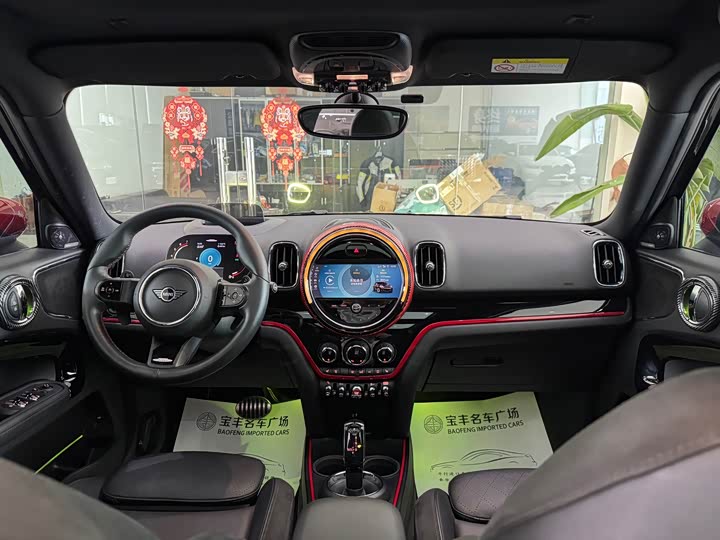 MINI Hatch — фото 12