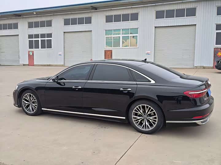 Audi A8 2019 Plus A 8 L 50 TFSI quattro Comfort — фото 7