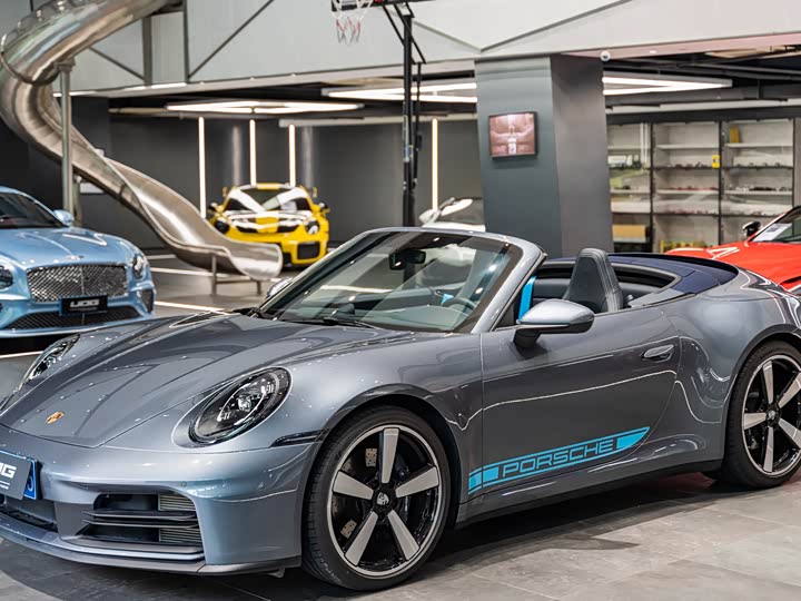 Porsche 911 2025 Carrera Cabriolet 3.0 T