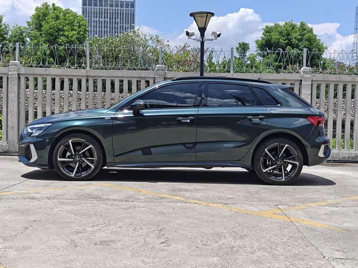 Audi A3 Sportback 35 TFSI спорт — фото 5