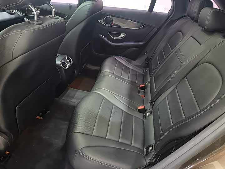 Mercedes-Benz GLC 260 4MATIC люкс — фото 15
