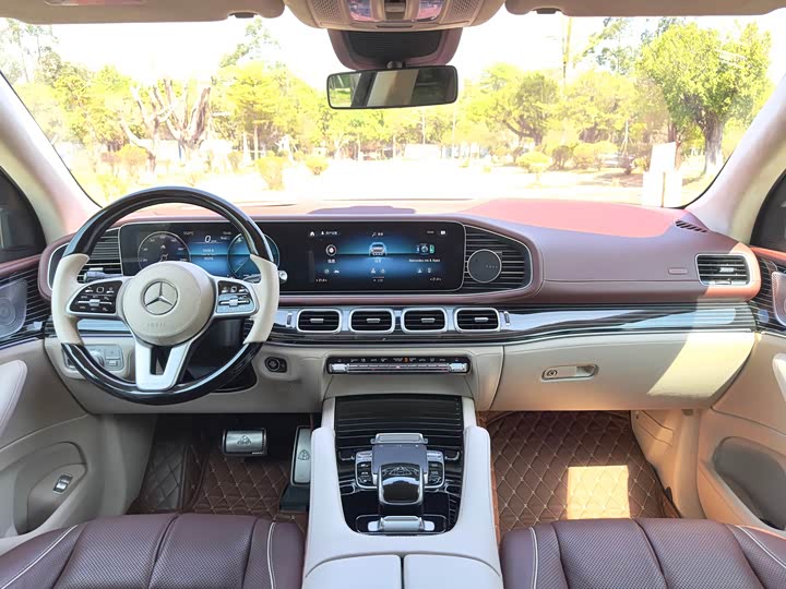 Mercedes-Benz GLS 2023 GLS 450 4 MATIC — фото 10