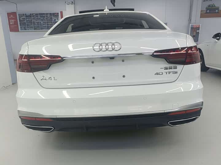 Audi A4L 40 TFSI стиль-динамик — фото 11