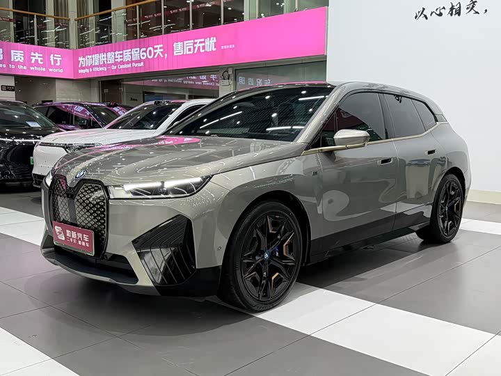 BMW i X M60 2023 M 60 — фото 1