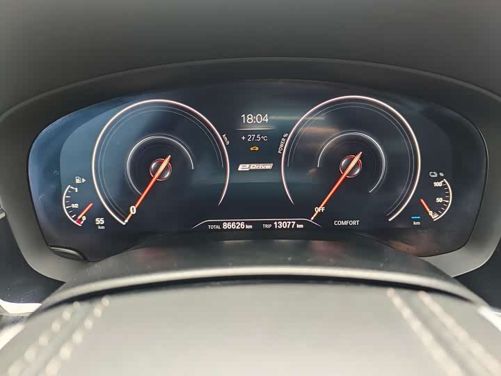 BMW 5 Series 530Le люкс-пакет — фото 17