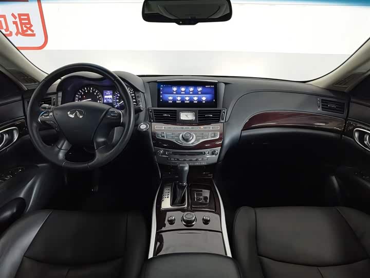 Infiniti Q70 2019 Q 70 L 2.0 T — фото 5