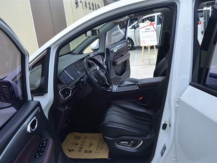 Trumpchi M6 2023 PRO 270 T DCT — фото 4