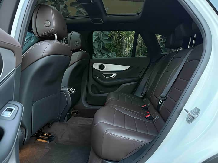 Mercedes-Benz GLC 200 L 4MATIC — фото 14