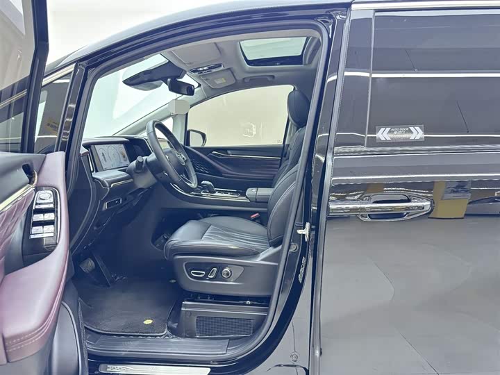 Trumpchi M8 2024 400 T — фото 14