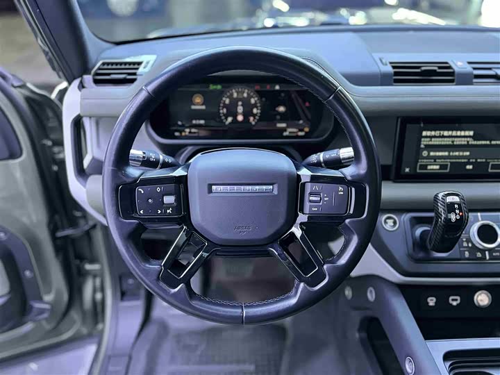 Land Rover Defender — фото 9