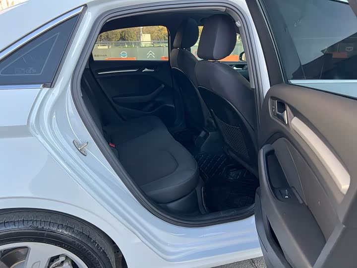 Audi A3 2020 Limousine 35 TFSI VI — фото 27