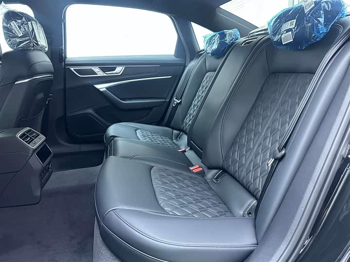 Audi A6L 2026 45 TFSI quattro — фото 11
