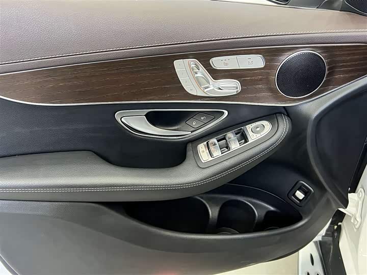 Mercedes-Benz GLC 2022 GLC 300 L 4 MATIC — фото 26