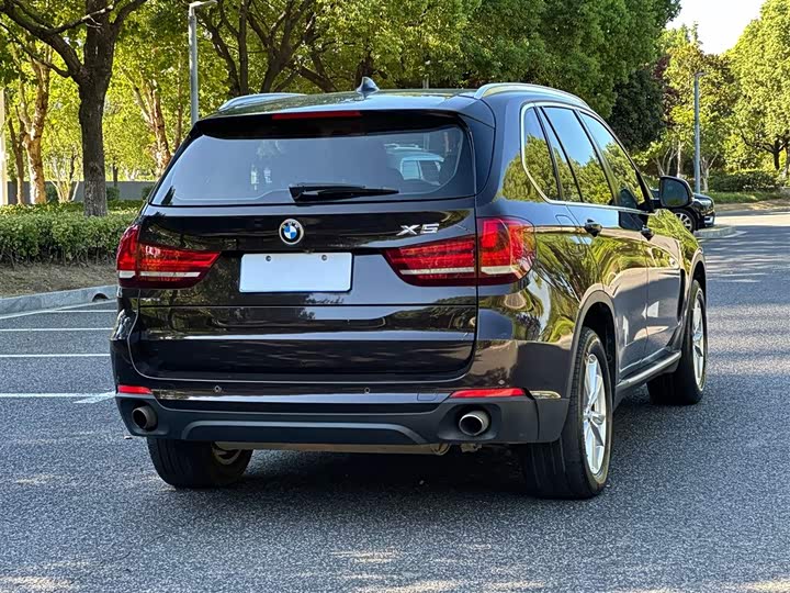 BMW X5 2014 x Drive 35i Leading — фото 4