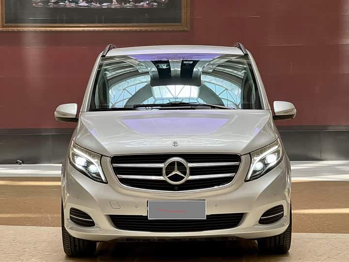 Mercedes-Benz V-Class 2018 V 260 L V — фото 6