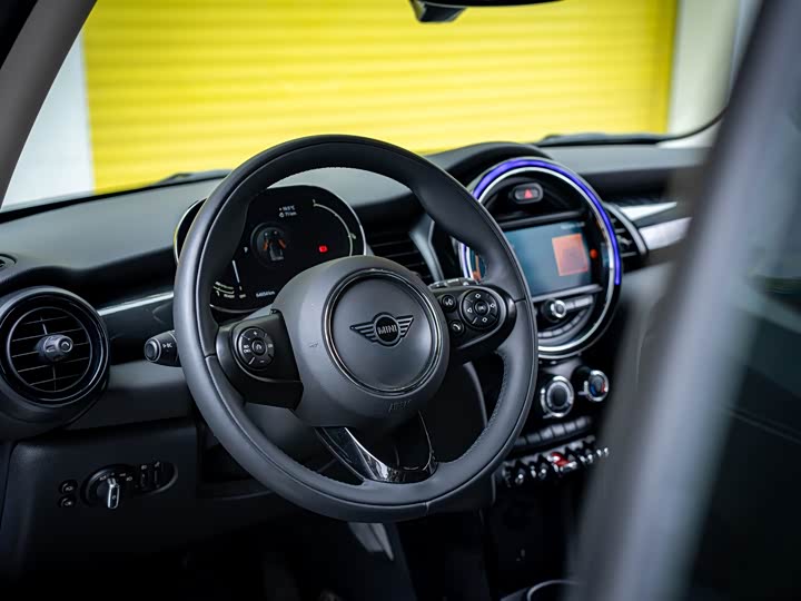MINI Hatch — фото 10