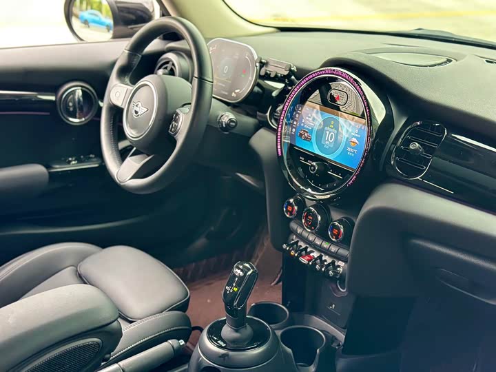 MINI Hatch — фото 15