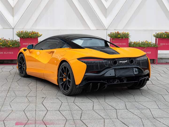McLaren Artura 2023 3.0 T Hybrid Standard — фото 6