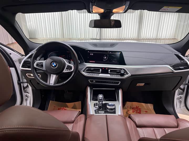 BMW X6 2020 x Drive 40i M — фото 14