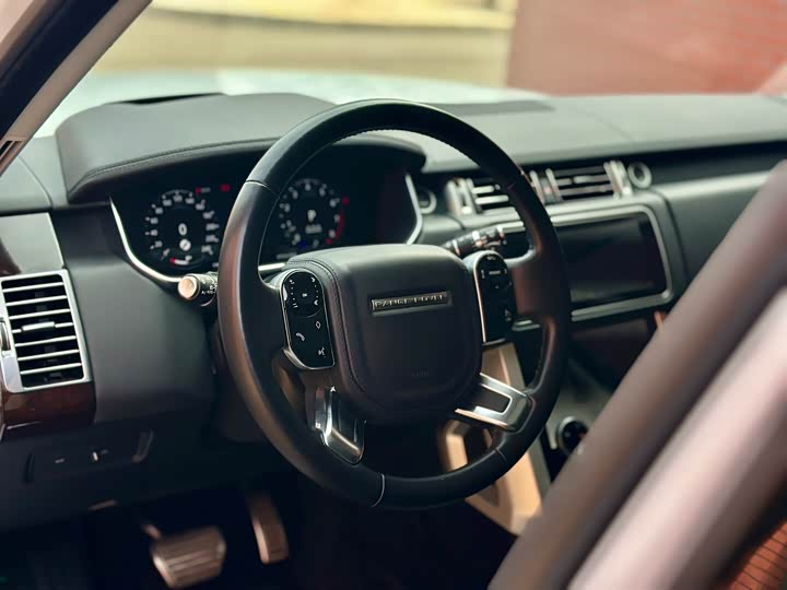 Land Rover Range Rover — фото 10