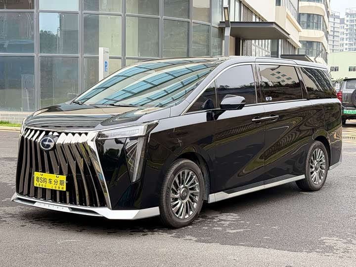 Trumpchi M8 2025 Hybrid — фото 3