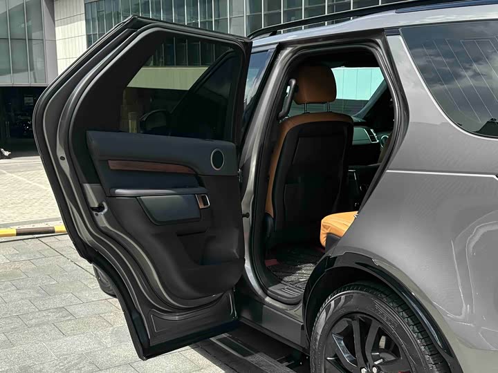 Land Rover Discovery — фото 10