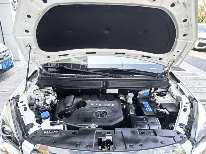 Changan CS35 2017 1.6 L MTLuxury — фото 15