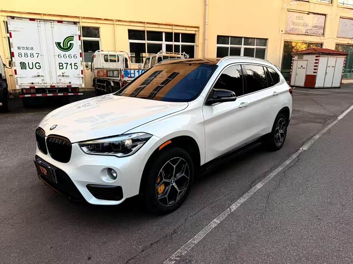 BMW X1 2016 x Drive 20 Li Luxury — фото 7