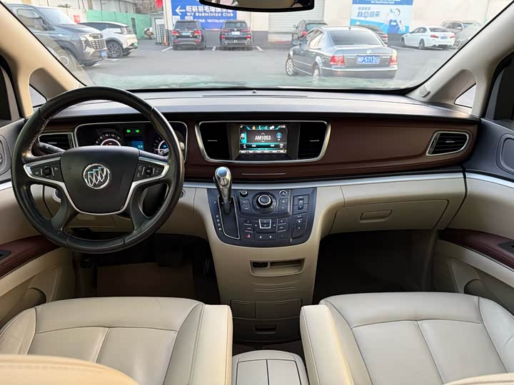 Buick GL8 28T люкс VI — фото 18