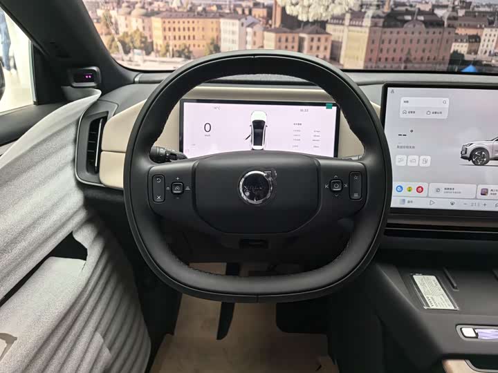 Volvo XC70 Hybrid 2026 4 WD Core — фото 4