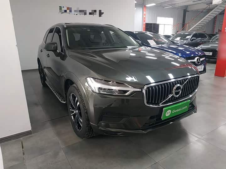 Volvo XC60 2019 T 5 4 WD VI — фото 22
