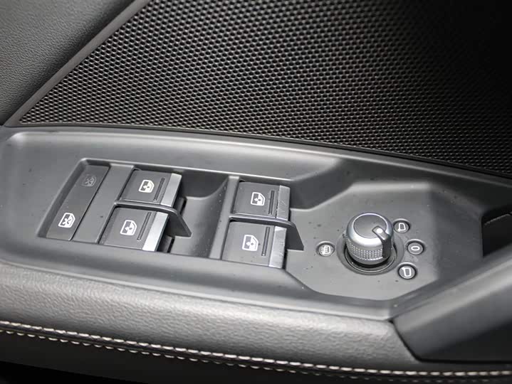 Audi A3 2024 A 3 L Limousine 35 TFSI Sport — фото 13
