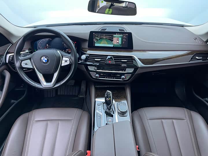 BMW 5-Series 2020 525 Li — фото 6