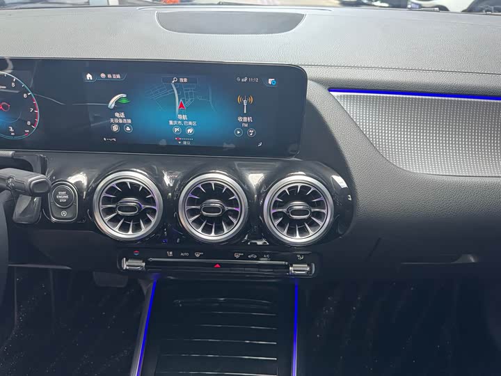 Mercedes-Benz GLA 2022 GLA 200 — фото 12