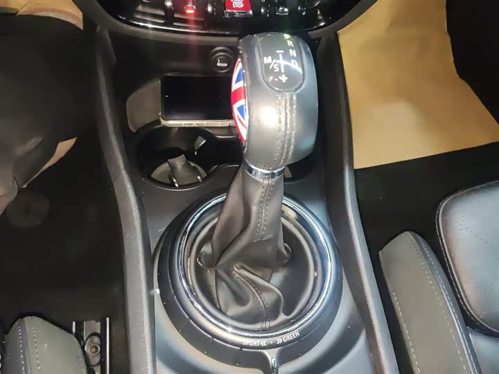 MINI Clubman — фото 14