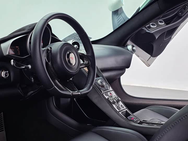 McLaren 12 2013 3.8 T SPIDER — фото 15