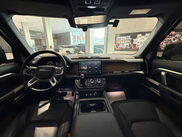 Land Rover Defender — фото 18