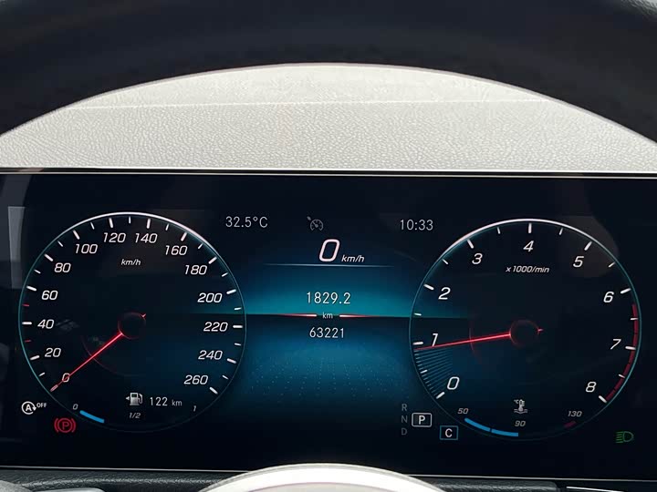 Mercedes-Benz GLB рестайлинг GLB 200 динамик — фото 15