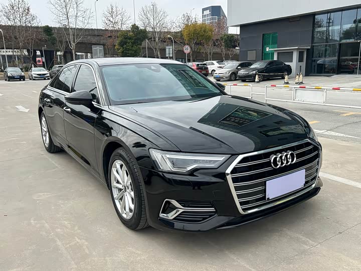 Audi A6L 2024 40 TFSI — фото 13