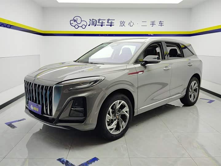 Hongqi HS3 2023 2.0 T 2 WD — фото 1