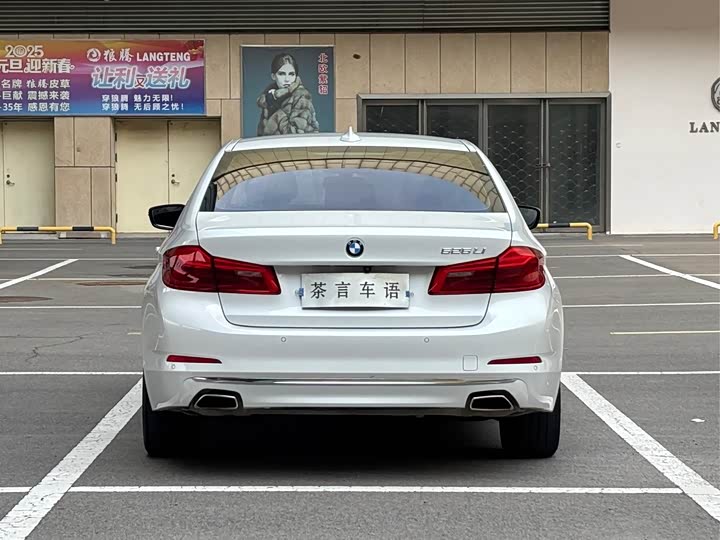 BMW 5 Series 525Li люкс-пакет — фото 5