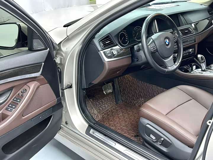 BMW 5 Series 525Li — фото 3