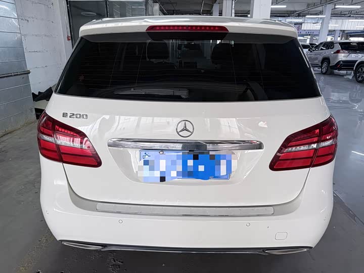 Mercedes-Benz B-Class 2017 B 200 — фото 19