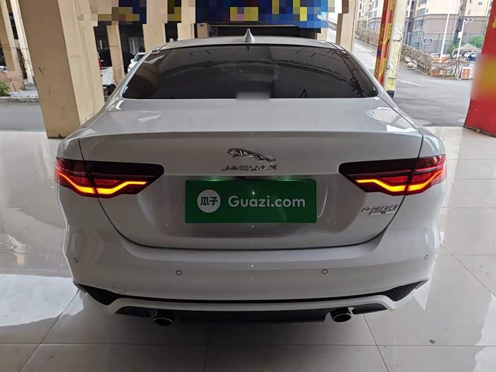 Jaguar XEL 2020 2.0 T 200 PS R-DYNAMIC S — фото 4