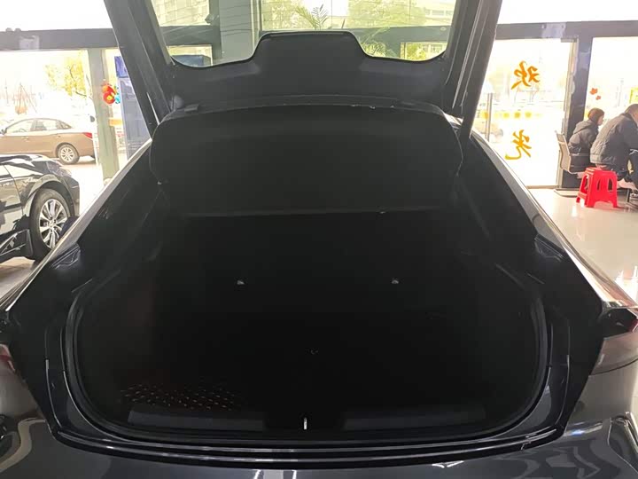 Changan UNI-V 2022 1.5 T Premium — фото 19
