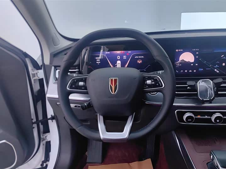 Hongqi HS5 2023 2.0 T Pro — фото 15
