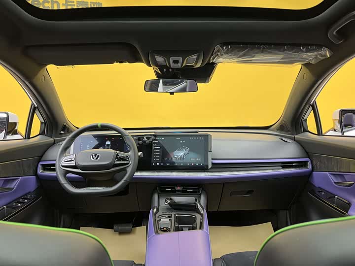 Changan UNI-T 2023 1.5 T Premium — фото 21