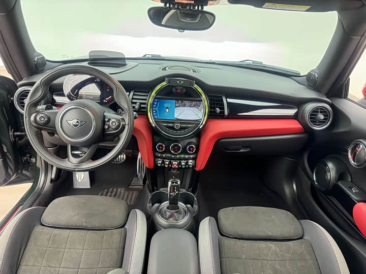 MINI Hatch — фото 17