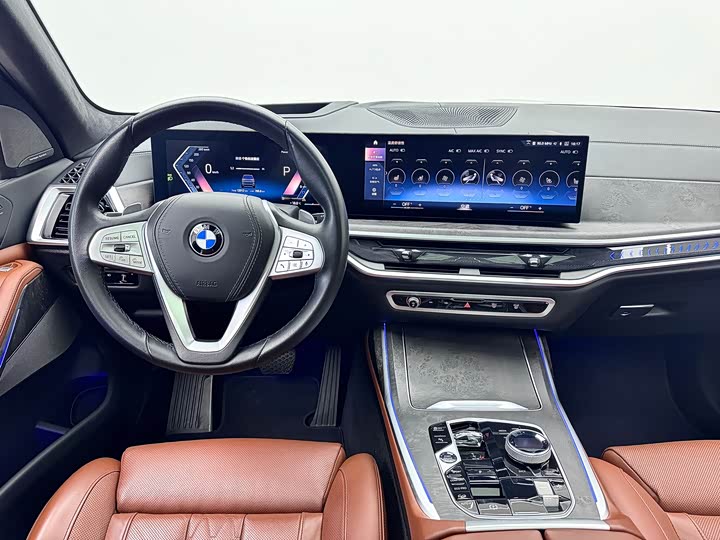 BMW X7 2023 x Drive 40i — фото 14
